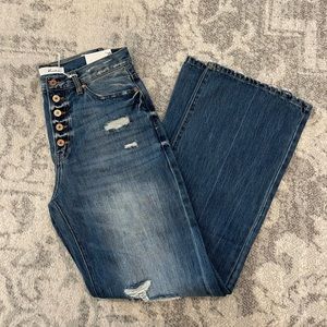 NEW KanCan 90s flare jeans. Size 9/28